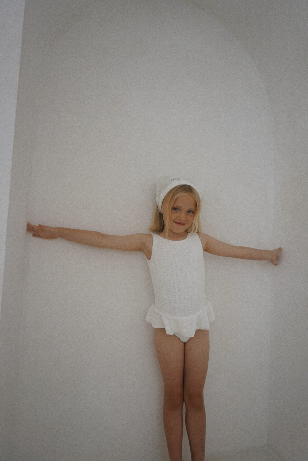 COCONUT FRILL COSTUME