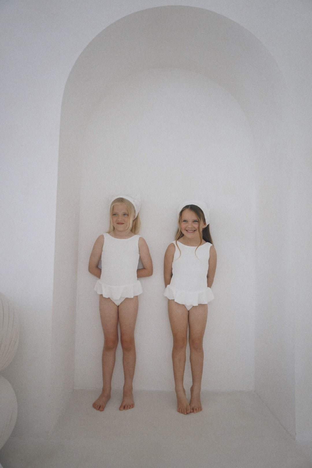COCONUT FRILL COSTUME