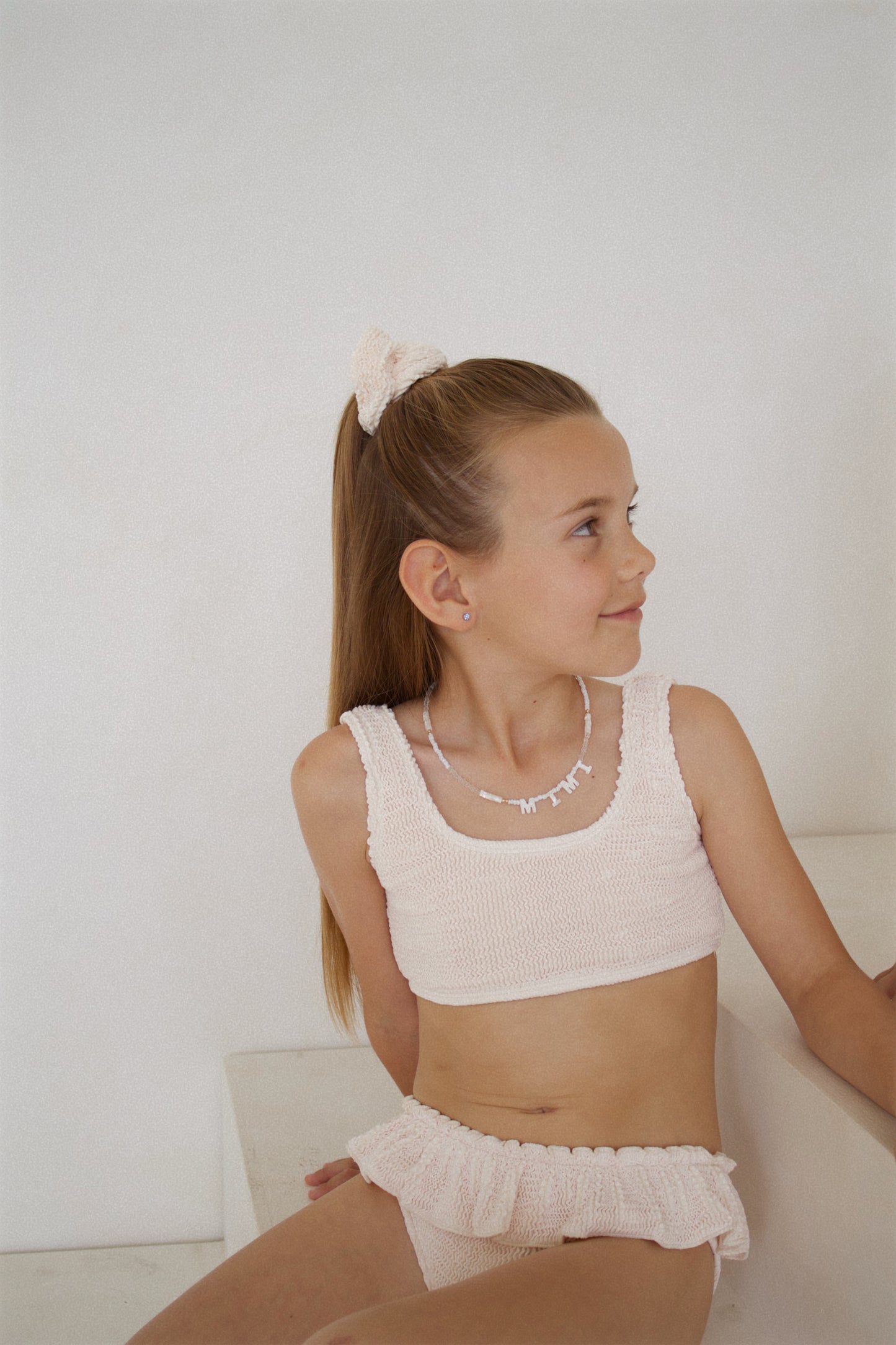 CRINKLE SCRUNCHIE